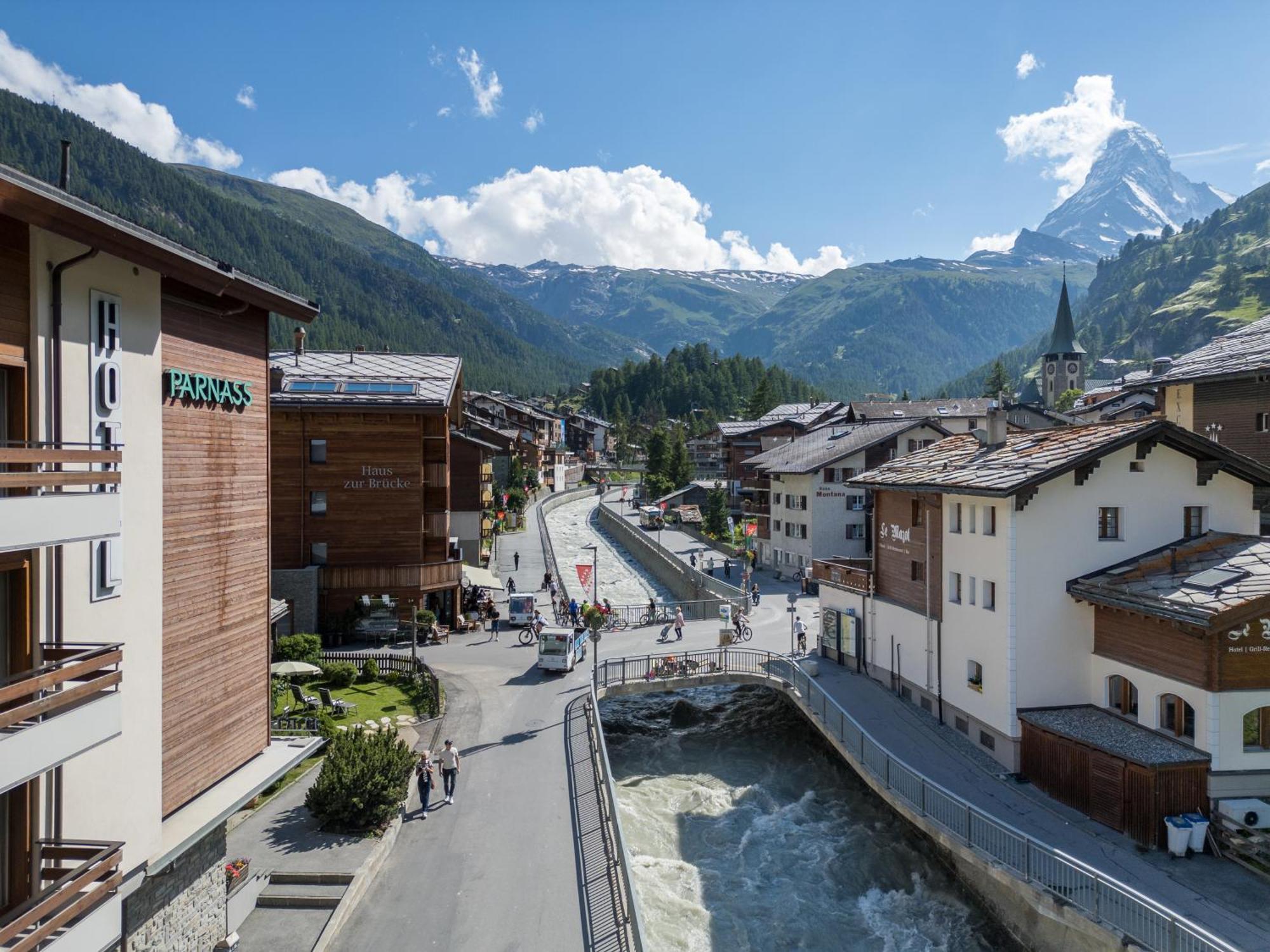 Hotel Parnass Zermatt Eksteriør bilde