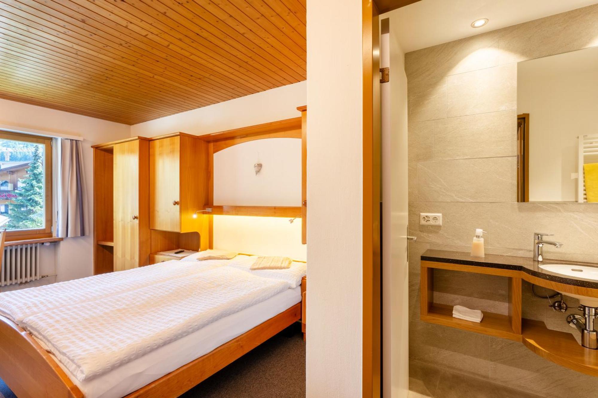 Hotel Parnass Zermatt Eksteriør bilde