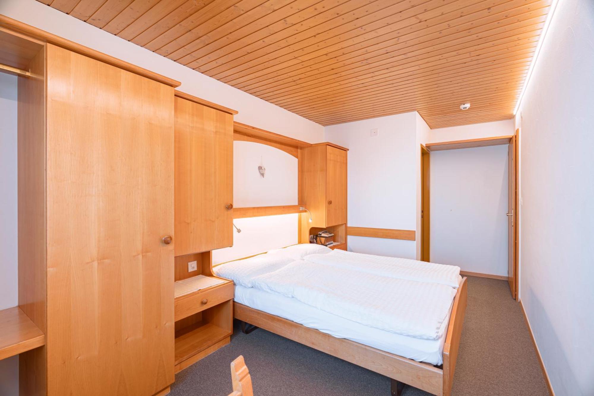 Hotel Parnass Zermatt Eksteriør bilde